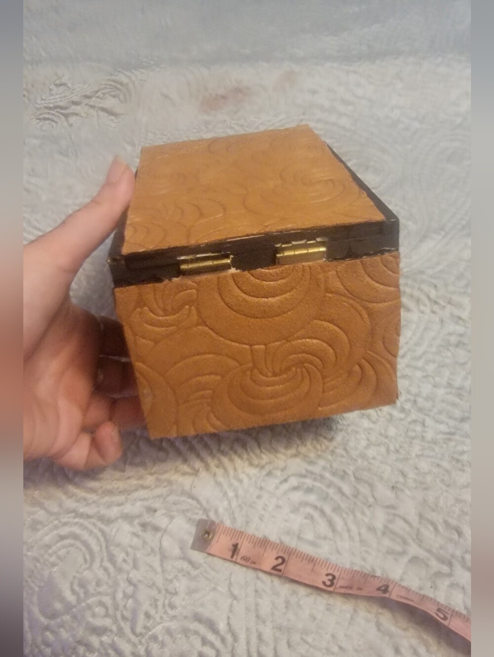 Embossed Tan Leather Box - Picture 6 of 6